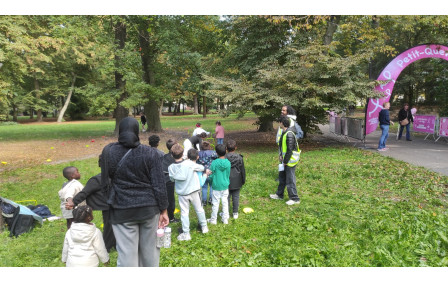 Octobre Rose à Petit-Quevilly, ateliers avec le public : familles, membres du club, centres de loisirs...